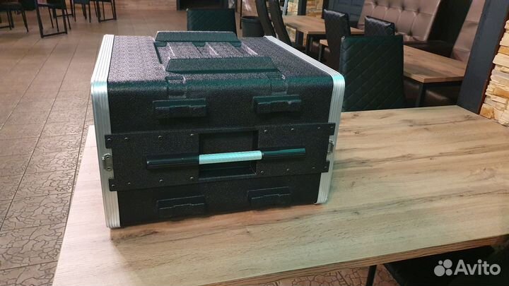 Рэковый кейс Guider 6U пластик