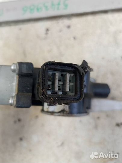 Стеклоподъемник электрический передний правый 6104