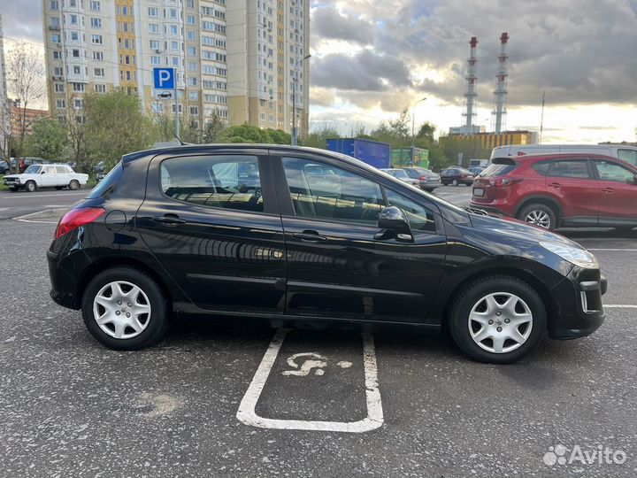 Peugeot 308 1.6 AT, 2008, 206 554 км
