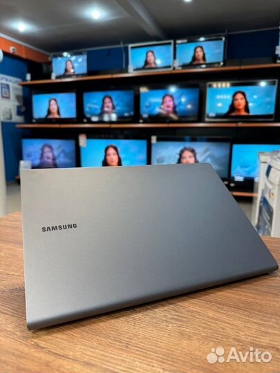 Ноутбук Samsung Galaxy Book S NP767XCM-K03IT