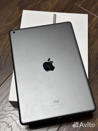 iPad 7 32gb wifi space grey