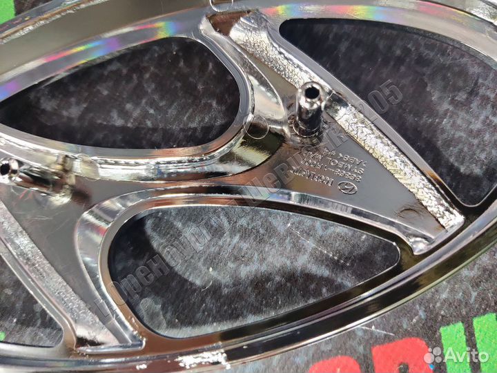 Эмблема Hyundai шильдик новый оригинал передний