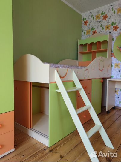Набор мебели для детской комнаты