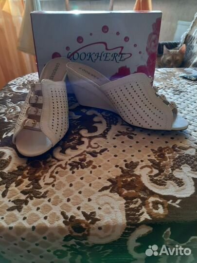 Босоножки Lookhere 40-41 размер