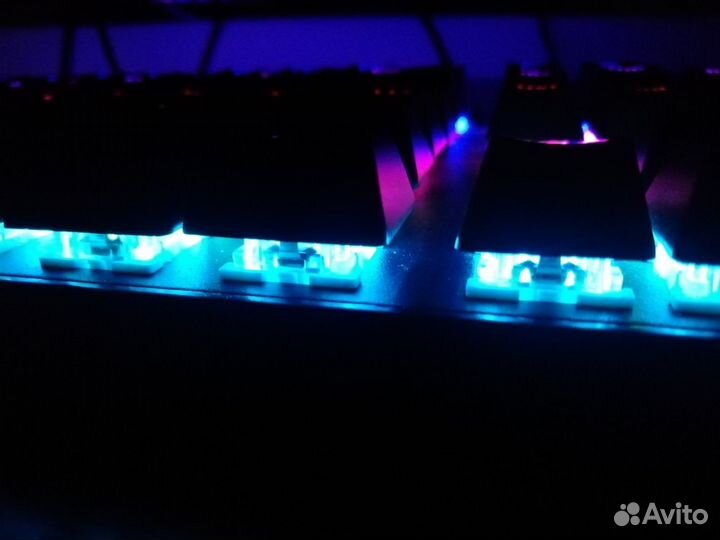 Игровая механическая клавиатура