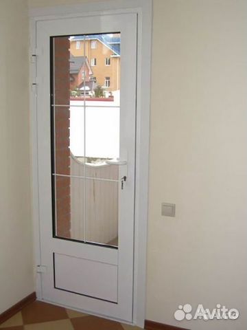 Двери пластиковые и алюминиевые