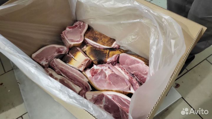 Мясо свинина на кости