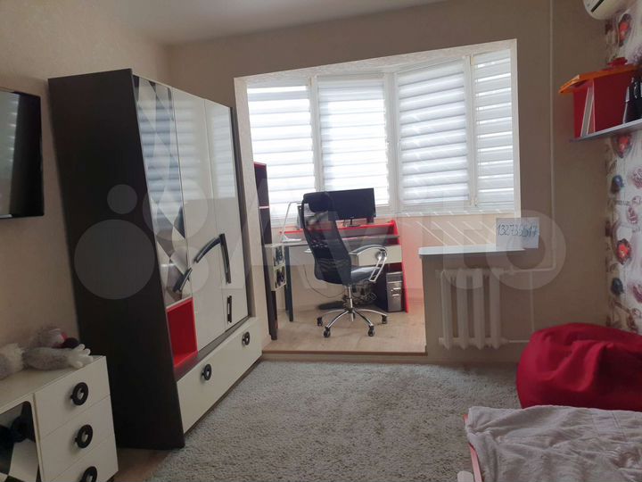 2-к. квартира, 55 м², 3/9 эт.