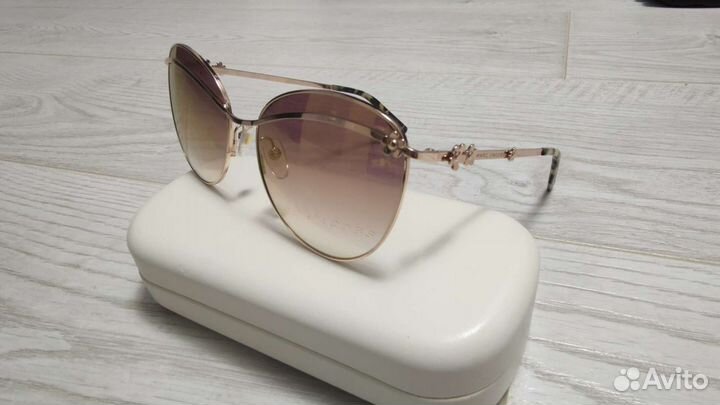 Солнцезащитные очки женские