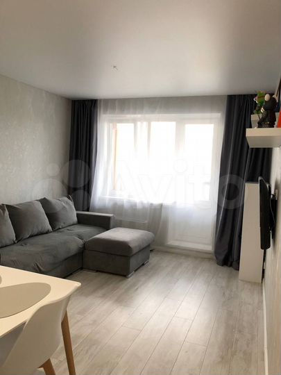 2-к. квартира, 59,3 м², 3/17 эт.