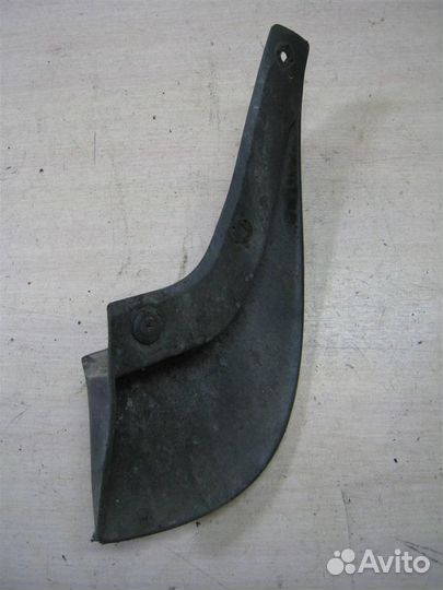 Брызговик передний левый KIA ceed (ED) 2011