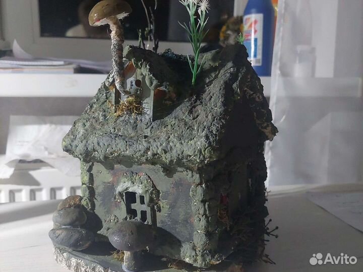 Необычный декор (домик ведьмочки)