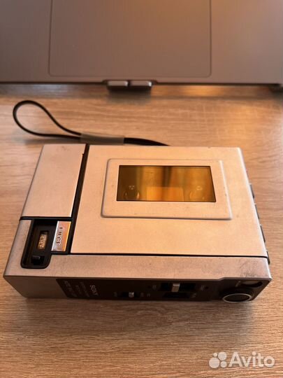 Sony TC-1000 кассетный плеер/диктофон