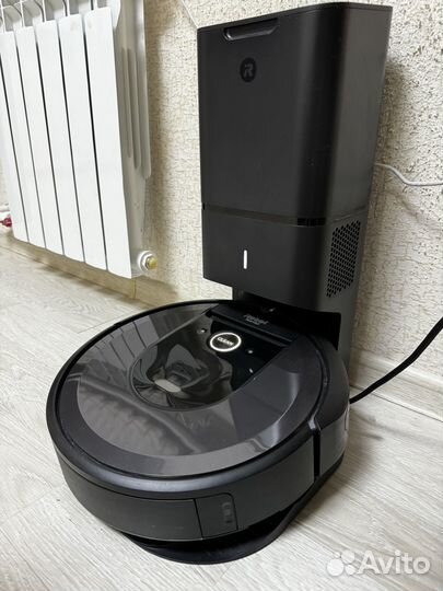 Робот-пылесос iRobot Roomba i7+