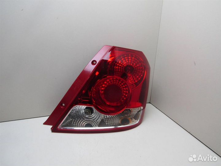 Фонарь задний правый Chevrolet Aveo (T200) 2003-2
