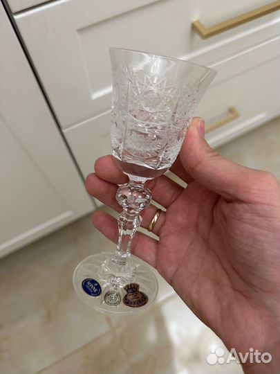 Хрустальные рюмки