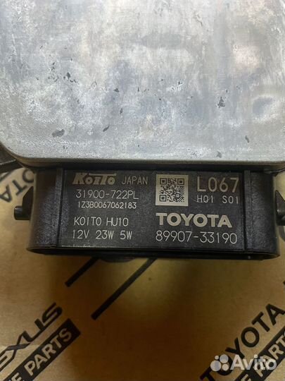 Камри 70,75 блок фары