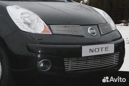 Nissan Note Хромированная решетка радиатора