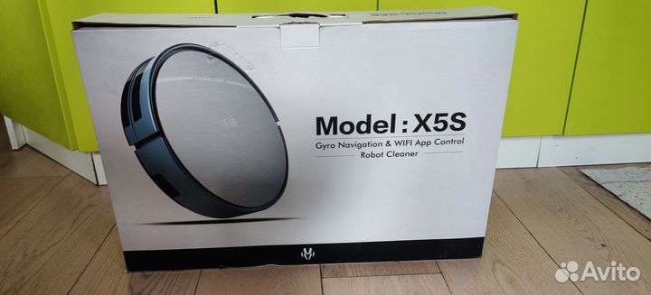 Робот пылесос