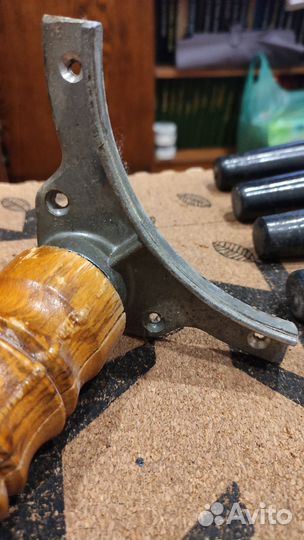 Мебельные деревянные и карболитовые ножки