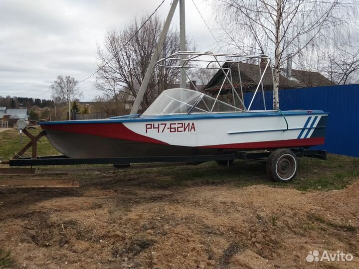 Моторная лодка