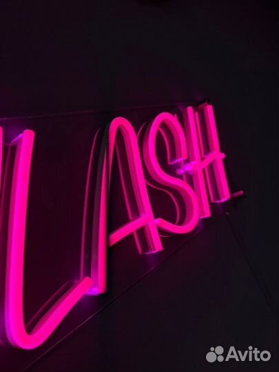 Неоновая вывеска для салона красоты 662