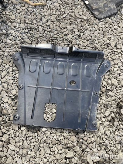 Защита двс Renault Duster I рестайлинг (2015– н.в