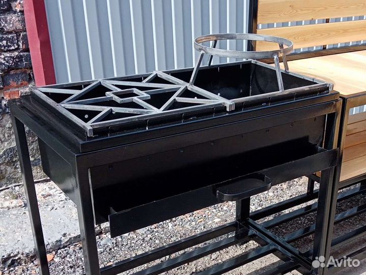 Кухня садовая с мангалом в стиле лофт