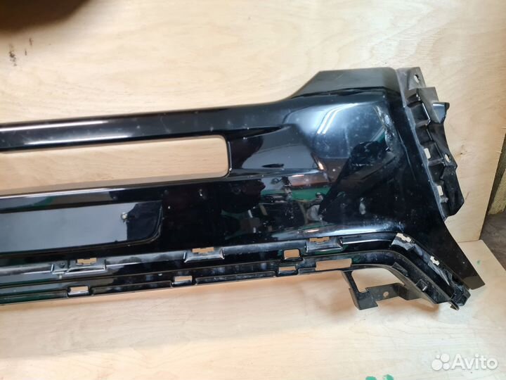 Накладка бампера Mitsubishi Outlander