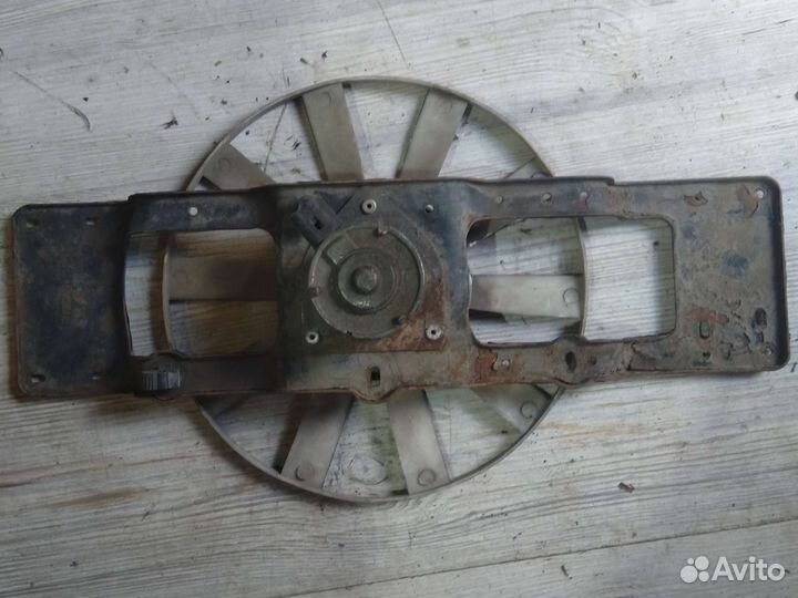 Вентилятор двс Renault 19 и Toyota Probox