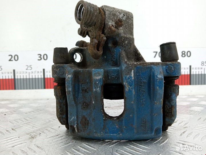 Суппорт задний левый для Ford Focus 2