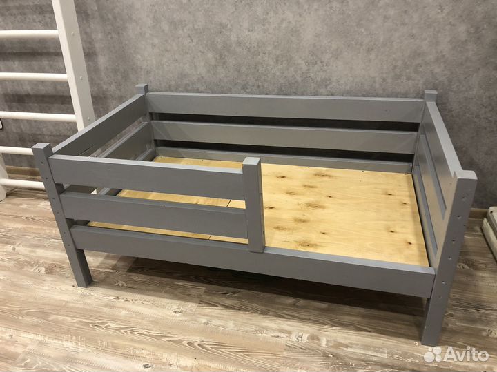 Кровать детская 130*70