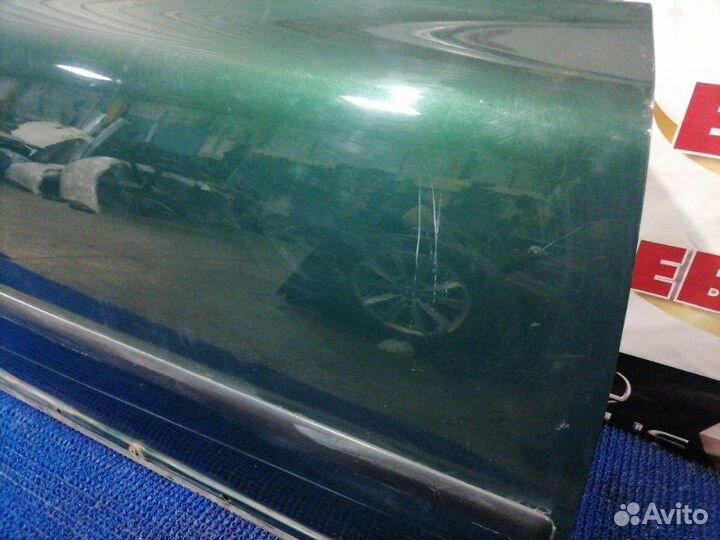 Дверь боковая передняя правая Volkswagen Passat B5