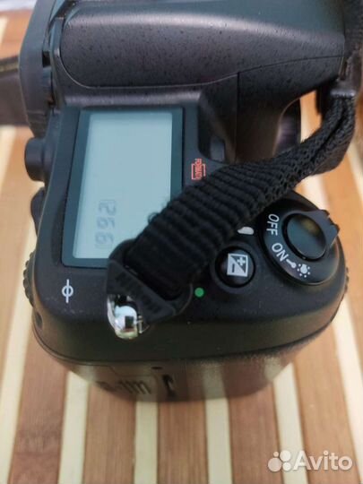 Зеркальный фотоаппарат Nikon d7000