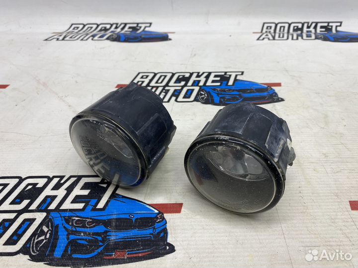 Фара противотуманная Infiniti M37x 261508993B