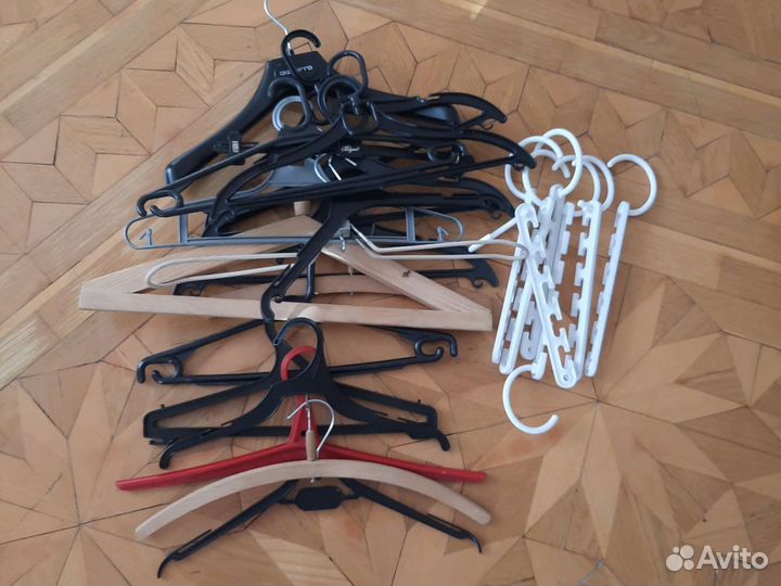 Вешалки плечики