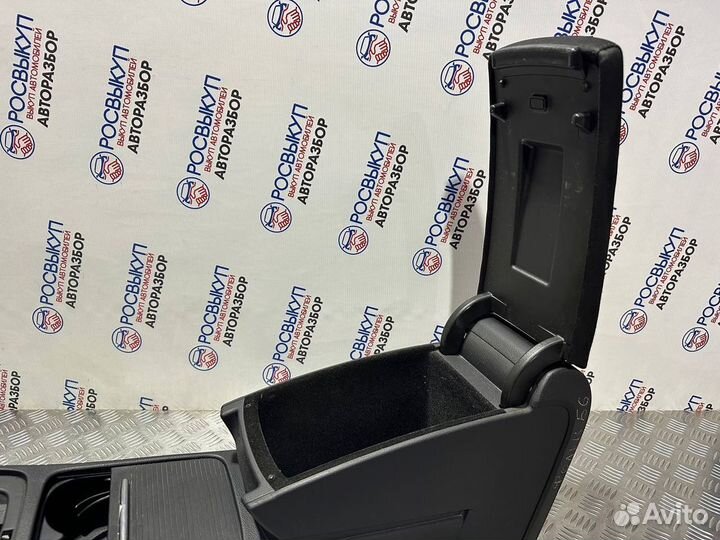 Подлокотник Volkswagen Passat B6