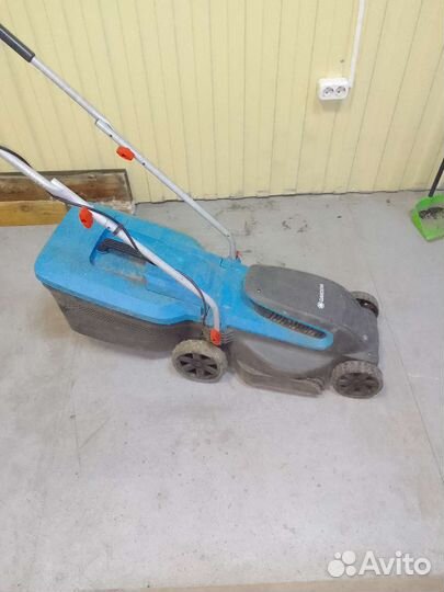Газонокосилка электрическая