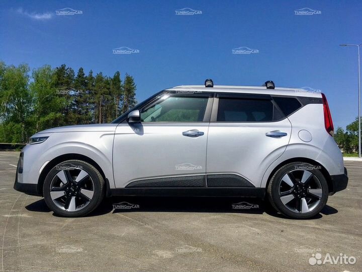 Молдинги на двери для KIA Soul 2019+