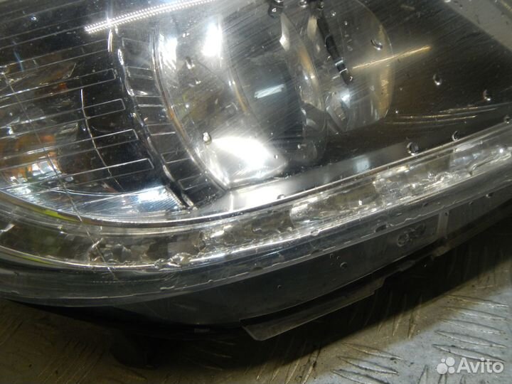 Фара правая Kia Ceed