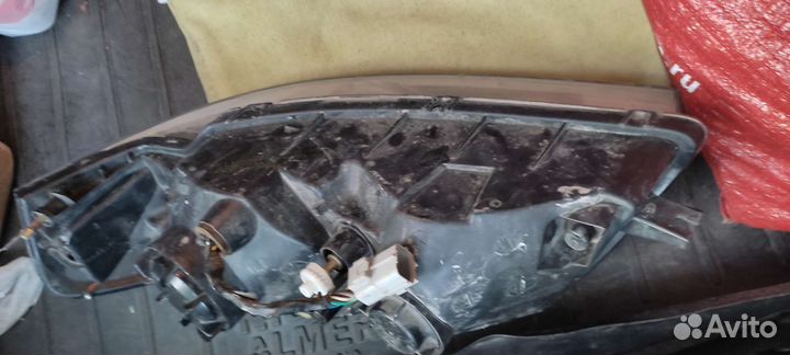 Фара Ниссан альмера классик передняя, правая