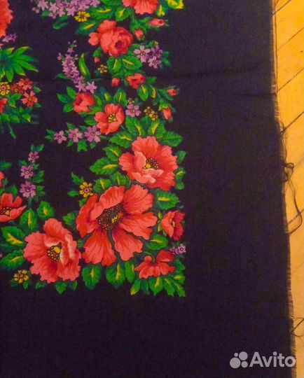 Павловопосадский шерстяной платок (Новый)