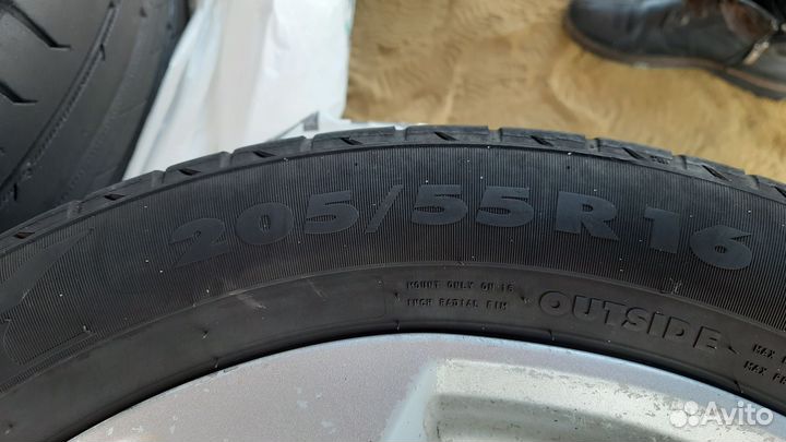 Ikon Tyres Nordman SZ2 205/55 R16 94V