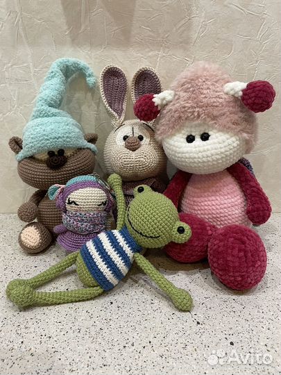 Вязаные игрушки ручной работы