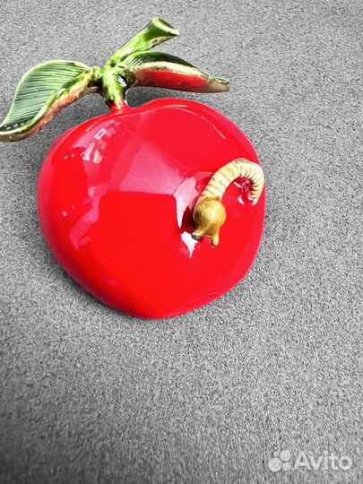 Винтажная брошь Original by Robert