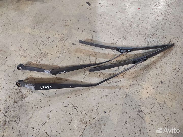 Поводки дворников Mazda 323 1.6 2001 рестайлинг
