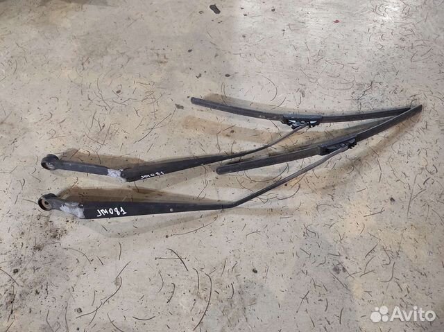 Поводки дворников Mazda 323 1.6 2001 рестайлинг