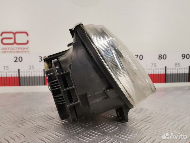 Фара передняя для Volkswagen Golf 4 1J1941018F