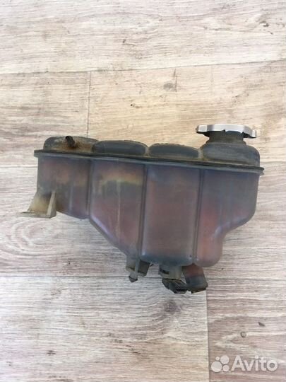 Бачок расширительный Mercedes-Benz C-Class W202