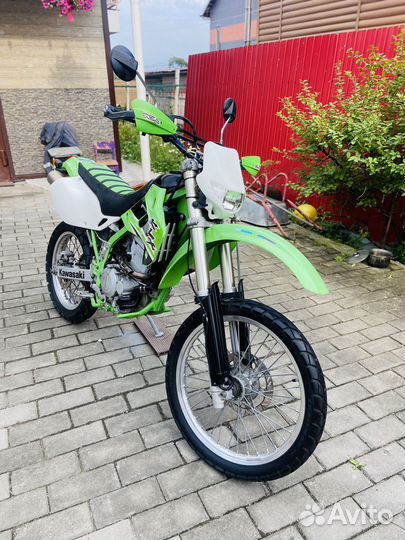 Продам эндуро мотоцикл Kawasaki KLX250